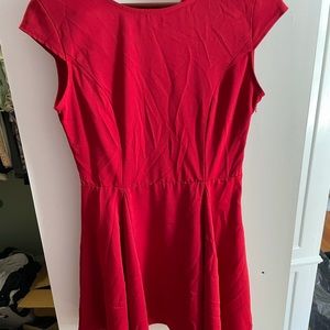 Short sleeve backless red TOBI dress